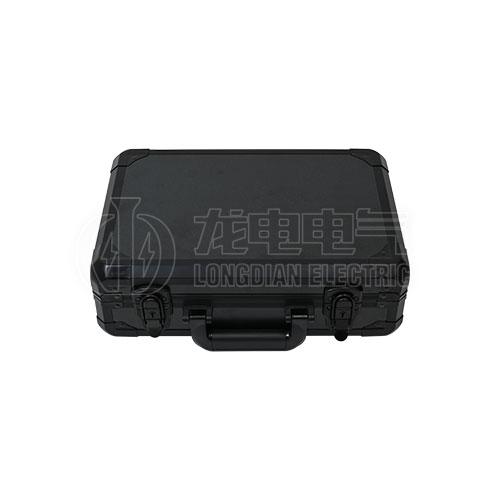 主機(jī)箱